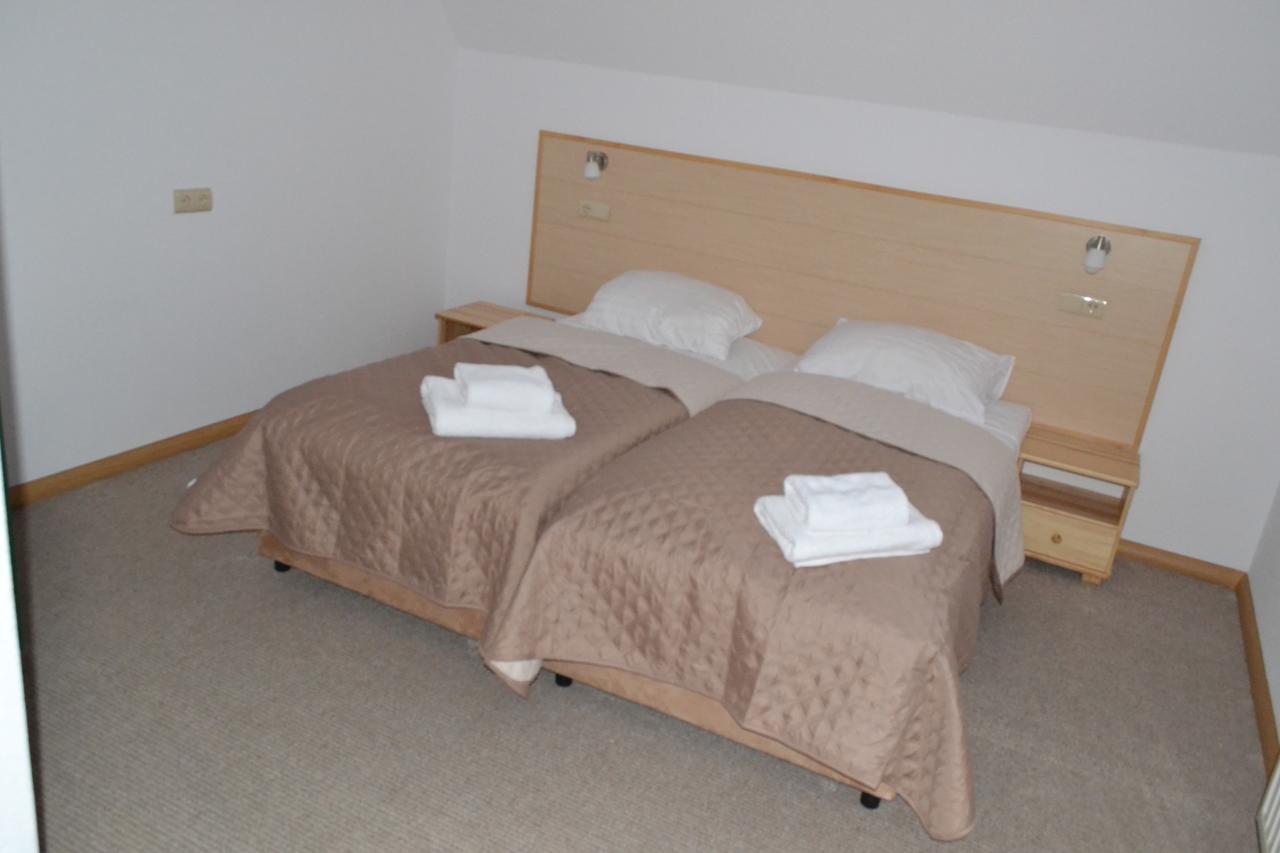 Zajazd Pod Skarpa Mysłakowice Extérieur photo
