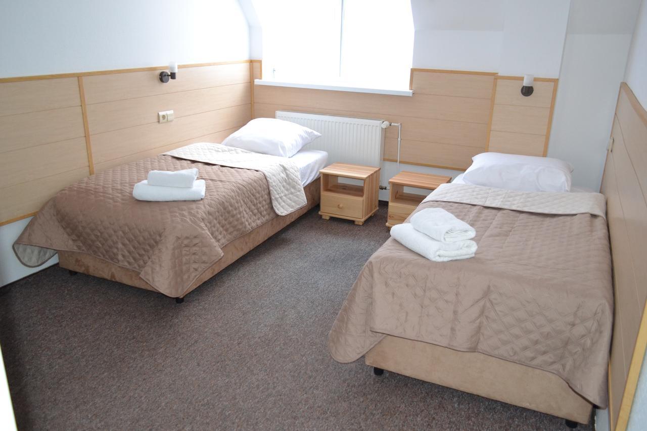 Zajazd Pod Skarpa Mysłakowice Extérieur photo